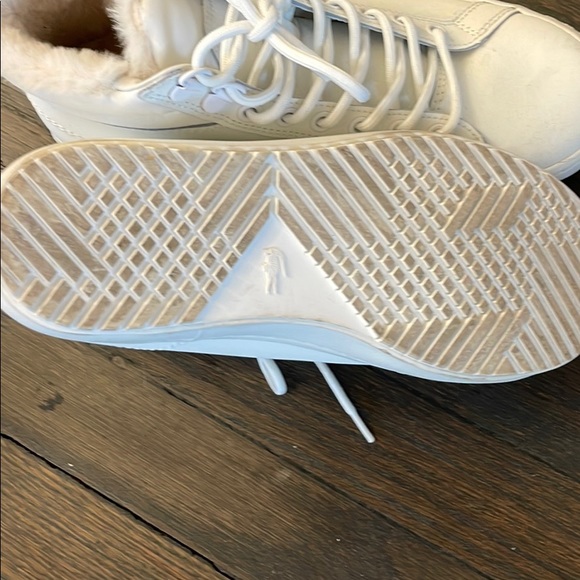 Lacoste Thinsulate Lined Hightops, size 8 - Picture 2 of 3